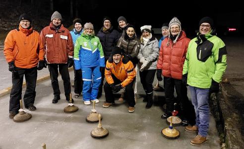 Tennis-Eisstockschießen am 12. Jänner 2024